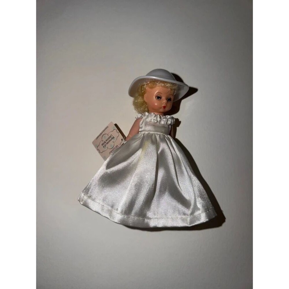 Madame Alexander memories of a lifetime bride